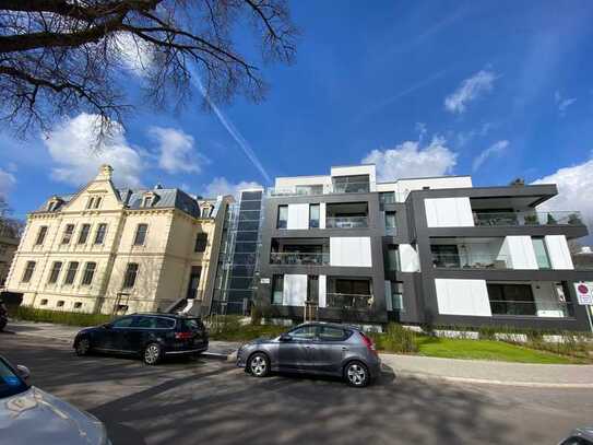 3-Zi.- EG Neubau mit Terrasse u. Gartenanteil, (EBK optional) Aufzug, Tiefgarage und Gartenblick