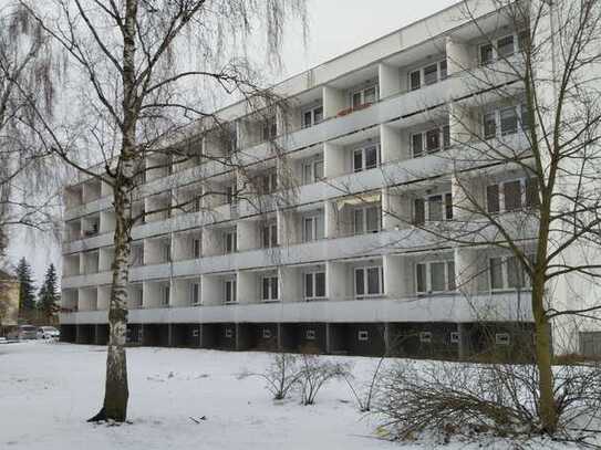 2. Balkone! 2 Raum Wohnung mit Einbauküche