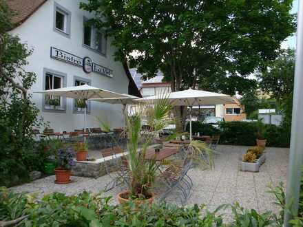 Haus, mit gutgehende Sportsbar, Bistro, mit Wohnung und Parkplätze in Schwäbisch Hall.