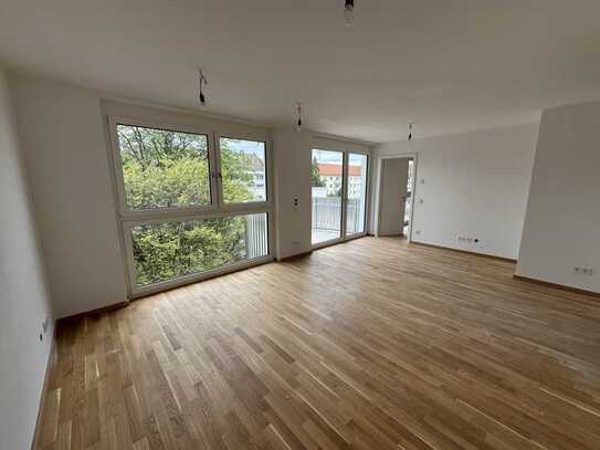 1.3.13. - Freuen Sie sich auf Ihr neues Zuhause: 2-Zi.-Wohnung mit Terrasse und Einbauküche