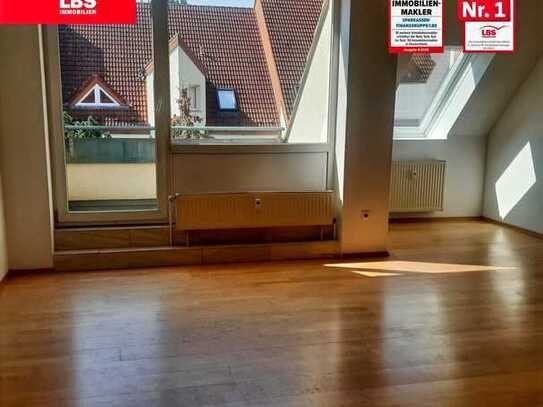 Viel Platz für Ihre Familie - Freie 5-Zimmer-Maisonette-Wohnung