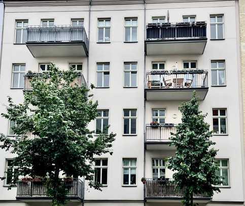 Sehr schöne 1-Zimmer-Wohnung mit Balkon und EBK in Berlin Friedrichshain