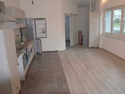 Erstbezug: ansprechende 3-Zimmer-EG-Wohnung mit EBK in Schöneck