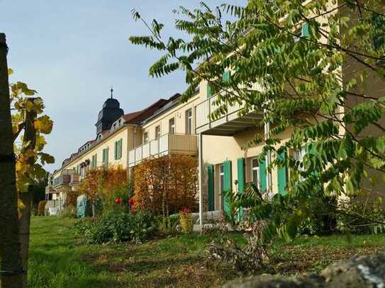 ++Bezugsfrei ab 02/2025++ Wunderschöne 4-Zi-Whg. m. Balkon, Carport in Radebeul