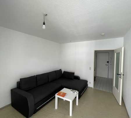 1-Zi.-Wohnung / Balkon + TG-Stellplatz - ideal für Studis/Azubi/Pendler