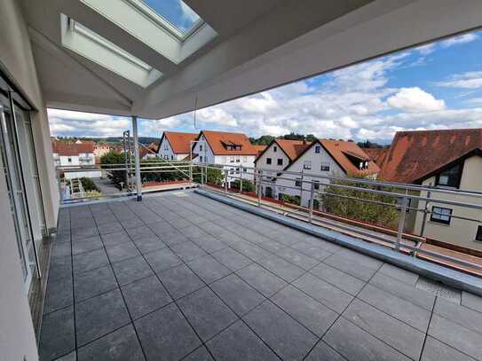 Neubau Penthouse Wohnung mit luxuriöser Ausstattung (seniorengerecht)