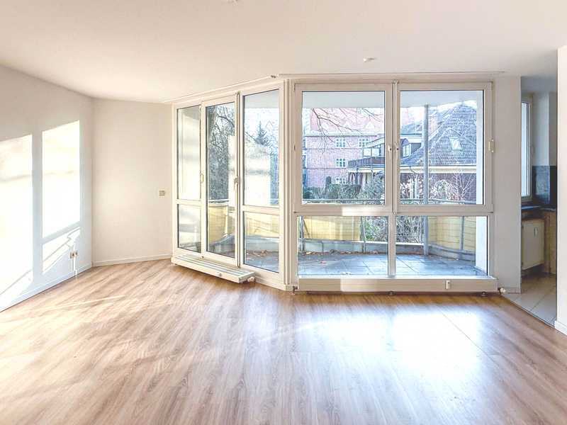 Helle 2-Zimmerwohnung mit Balkon in Lichterfelde