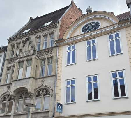 Exklusive 3 Zimmerwohnung in der Fussgängerzone - WG möglich