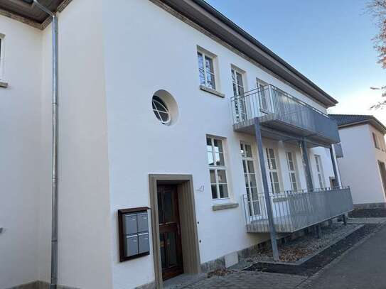 Stilvolle, sehr ruhige neuwertige 2-Zimmer-Maisonette-Wohnung mit EBK in Donaueschingen