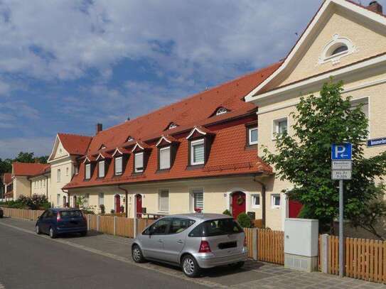 Charmantes Reihenhaus im Luitpoldhain