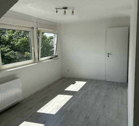 Erstbezug nach Sanierung: schöne 2-Zimmer-Wohnung zur Miete in Bonn