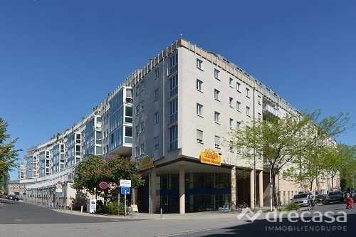 1,0-Zimmerwohnung mit Balkon und Außenstellplatz!