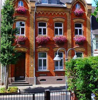 Repräsentative denkmalgeschützte Stadtvilla im Stadtzentrum von Bedburg