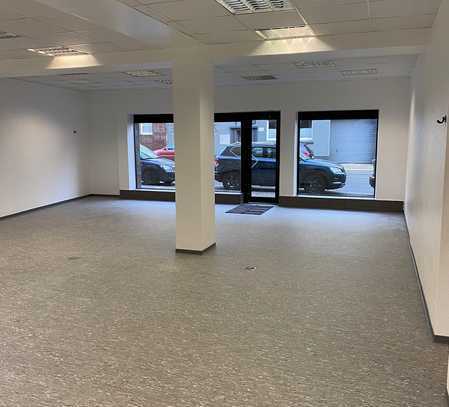 Ladenlokal+Büro 120 qm Erdgeschoss in RÜ, Klarastr