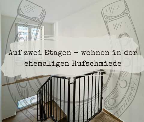 Großzügige Maisonettewohnung mit Loft-Charakter in historischer ehemaliger Hufschmiede