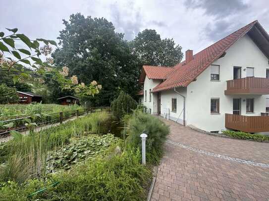 1-Zimmer-DG-Wohnung mit Balkon und EBK in Amt Creuzburg