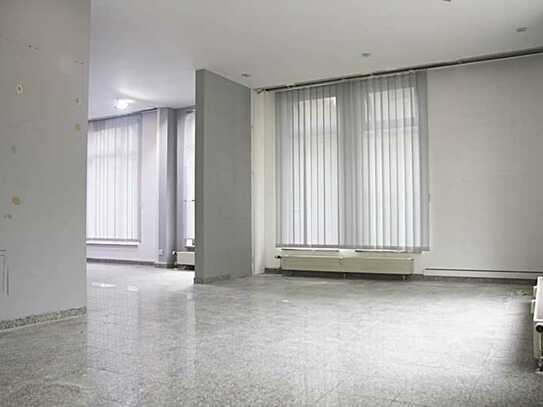 Schorndorf: Büro/Praxis zentral, modern und 158 m² groß