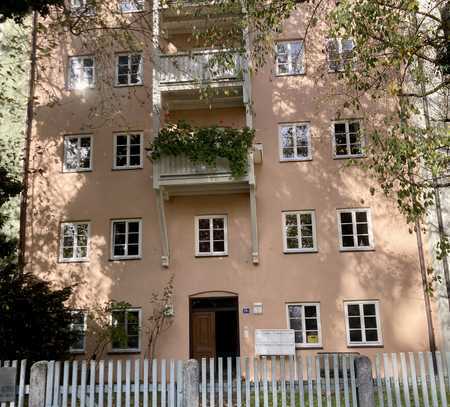 +++Wohnen in bester Innenstadtlage -1 Zimmer Wohnung in einem historischen Stadthaus+++