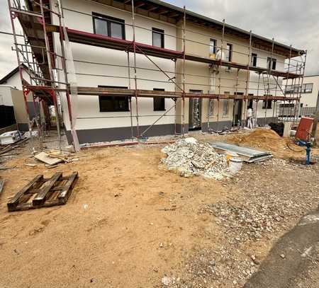 Moderne Neubauwohnung in der 1. Etage zu vermieten!