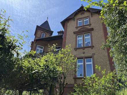 **TOPVERMIETETE BÜROVILLA** -INTERESSANTES ANLAGEOBJEKT IN BAD SODEN