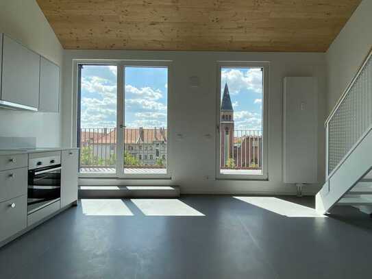 2 Zimmer-Dachgeschoss mit Einbauküche, Terrassenzugang und Galerie