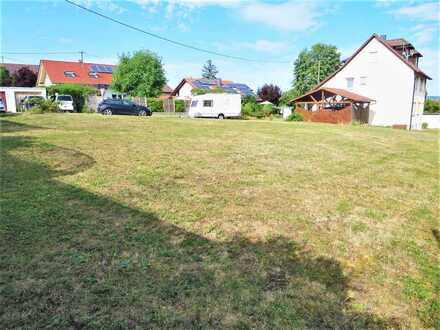 Hier könnte bald Ihr Traumhaus stehen! -Baugrundstück in Bad Boll-