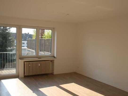 2 Zimmer Wohnung mit Balkon