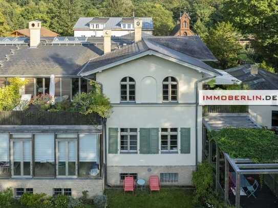 IMMOBERLIN.DE - Toplage Wannsee/Potsdam! Wunderschöne Altbauwohnung mit traumhafter Terrasse