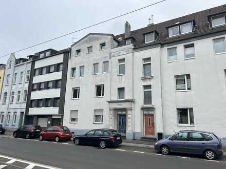 Einfache 3 Zimmer-Dachgeschoss-ETW in Krefeld-City * ca. 80 m² Wfl. * Bj. ca. 1930