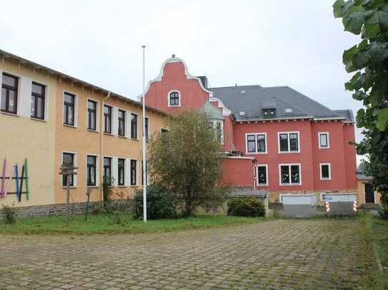 Haus und Grundstück mit viel Potential in Grünhainichen, OT Waldkirchen, zum Verkauf