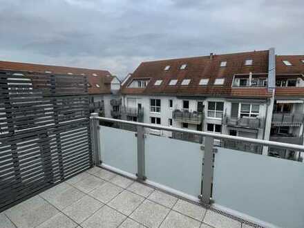 Charmante 3-Zimmer Dachgeschosswohnung in Zentrumsnähe in Heddesheim