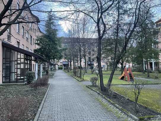 Renovierte 1,5-Zimmer Wohnung mit EBK im Göggingen Nord-Ost