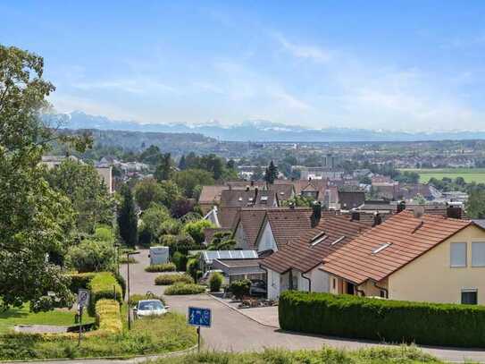 Einfamilienhaus mit Einliegerwohnung in familienfreundlicher Lage