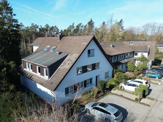 Ruhe pur im Südviertel!
Großzügige Parkwohnung mit grandiosem Blick und Schwimmbad im Haus!