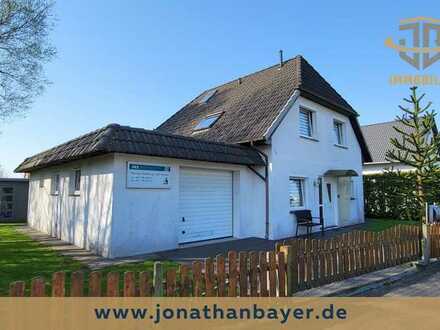 Sehr gepflegtes Einfamilienhaus mit Garage im Schierholzgebiet Bremerhaven