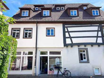 Ladenfläche in Fachwerkhaus * Schaufenster * Innenstadt * Nähe Fußgängerzone