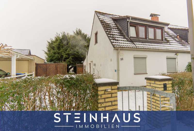 Attraktive Doppelhaushälfte mit großzügigem Außenbereich in ruhiger Wohnlage