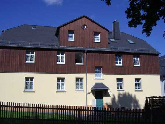 ***Helle und freundliche 2-Raum Wohnung mit großer Wohnküche***