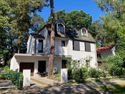 6-Zi. Haus im Haus in Frohnau mit Wintergarten und Terrasse