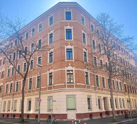 Geschmackvolle 2-Raum-Wohnung in Leipzig, EBK möglich, Parkett