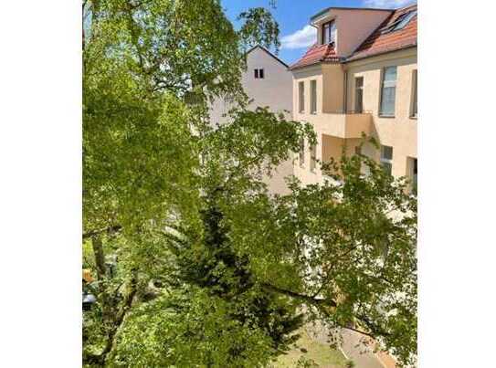 bezugsfreie Balkon-Wohnung in Berlin-Reinickendorf
- Provisionsfrei -