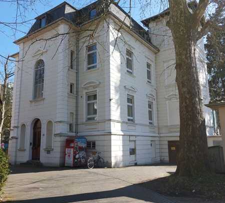 Ein Juwel mit Potenzial - denkmalgeschützte Villa in Bonn-Bad Godesberg (sanierungsbedürftig)