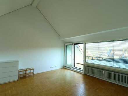 Schicke helle Wohnung in Sillenbuch mit Terrasse und Garage