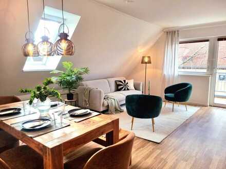 Renovierte & möblierte Dachgeschoss-Wohnung mit zusätzlich 56qm Nutzfläche im Spitzboden