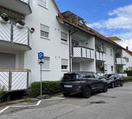 Schöne gepflegte 2-Zimmer-Wohnung mit Balkon in Ludwigsburg Ossweil