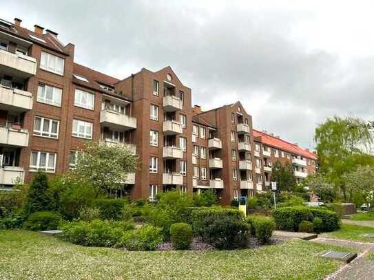 Großzügige 2-Zimmer-Wohnung mit eigener Terrasse - ab 65 Jahren!