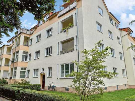 Bezugsfrei in 2025! 4-Zi.-Maisonettewohnung mit offener Galerie und zwei Bädern in Berlin-Tempelhof