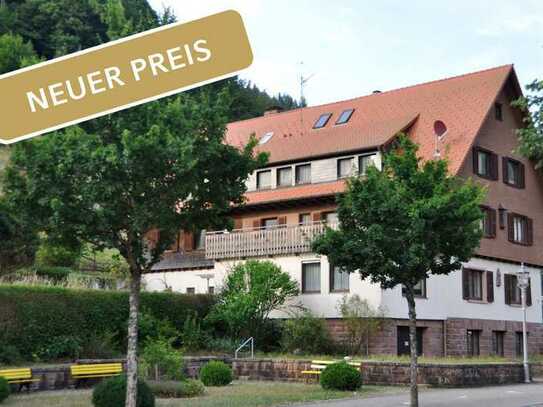 Gepflegtes 600 qm Pfarrhaus mit Anbau im Kurort/Nähe Baiersbronn