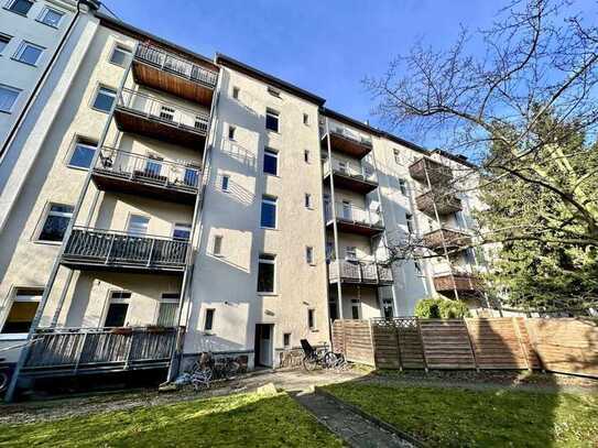 4 Zimmerwohnung mit Balkon und eigenem Gartenanteil - mit Mietgarantie