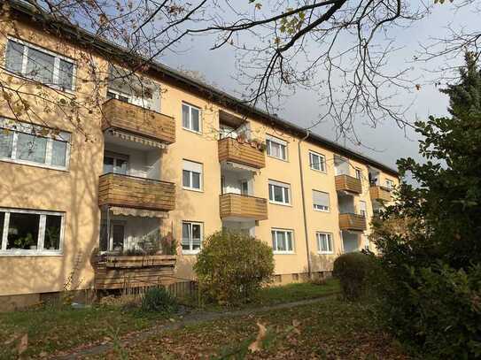 Erbbaurecht: Geräumige 3-Zimmer-Whg. mit Garage